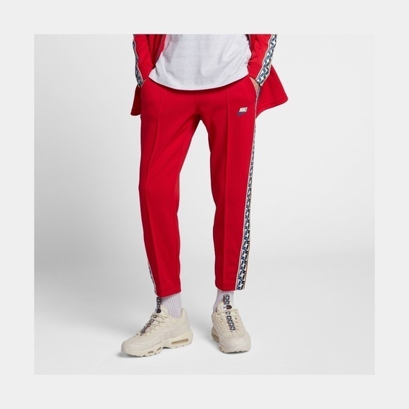 Nike Sportswear Men’s Taped Poly Track Pants Soft Knit Everday Comfort Sz L - Picture 1 of 8